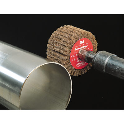 Brosses à lamelles Scotch-BriteMC, 2" dia. x 1" la, Arbre 1/4", Oxyde d'aluminium