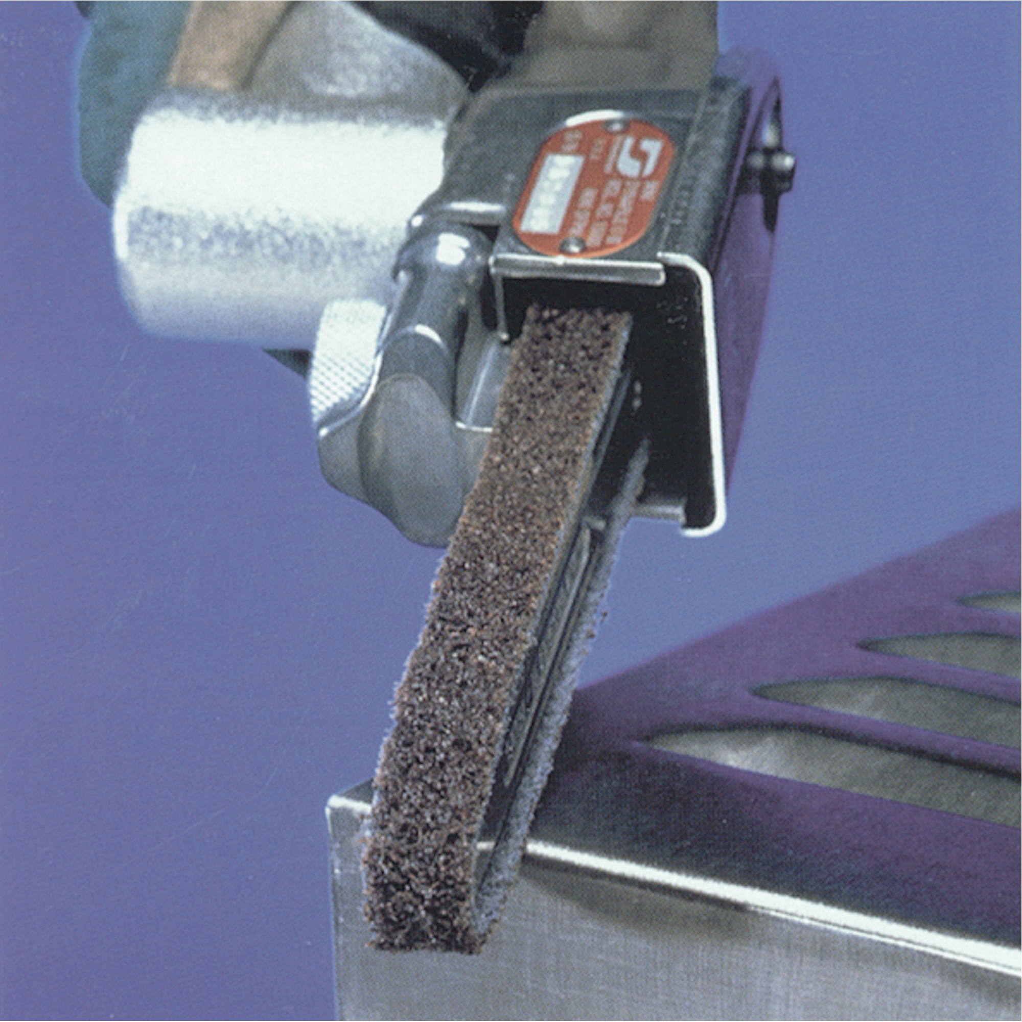 Courroies de traitement des surfaces Scotch-BriteMC – Image 2