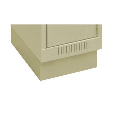 Base en retrait pour casiers économiques Clean LineMC, 1 Blocs, 4" lo x 12" la x 18" p, Beige, Acier