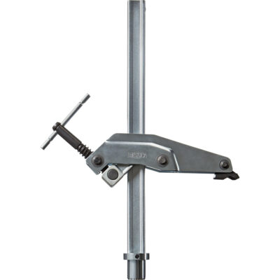Bride de serrage pour tables de soudage, 12" (305 mm) capacité, 4-3/4" (121 mm) profondeur