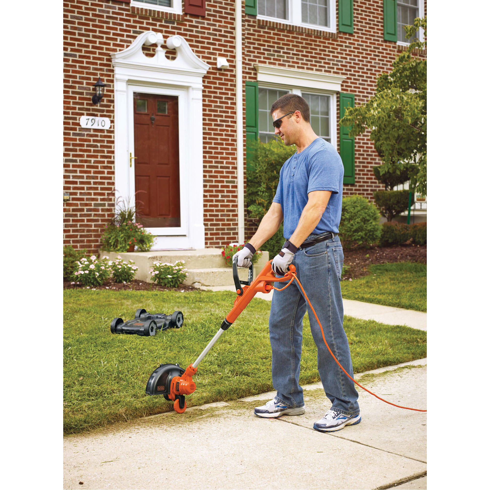 Tondeuse compacte 3-en-1, Poussée, Électrique, Largeur de coupe 12" – Image 2