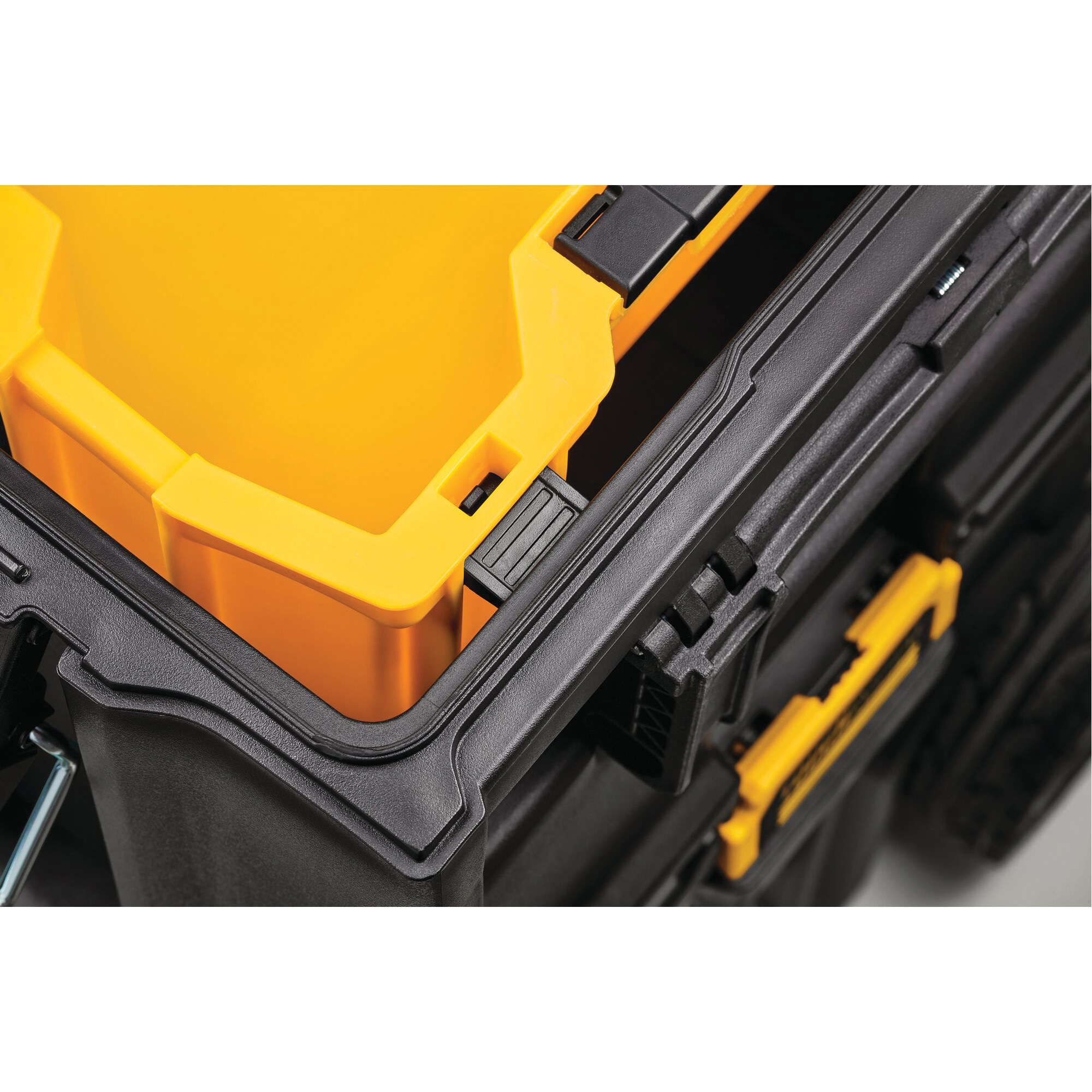 Plateau d'outils profond ToughSystemMD, 18-2/5" x 12" x 4-1/2", Jaune – Image 6