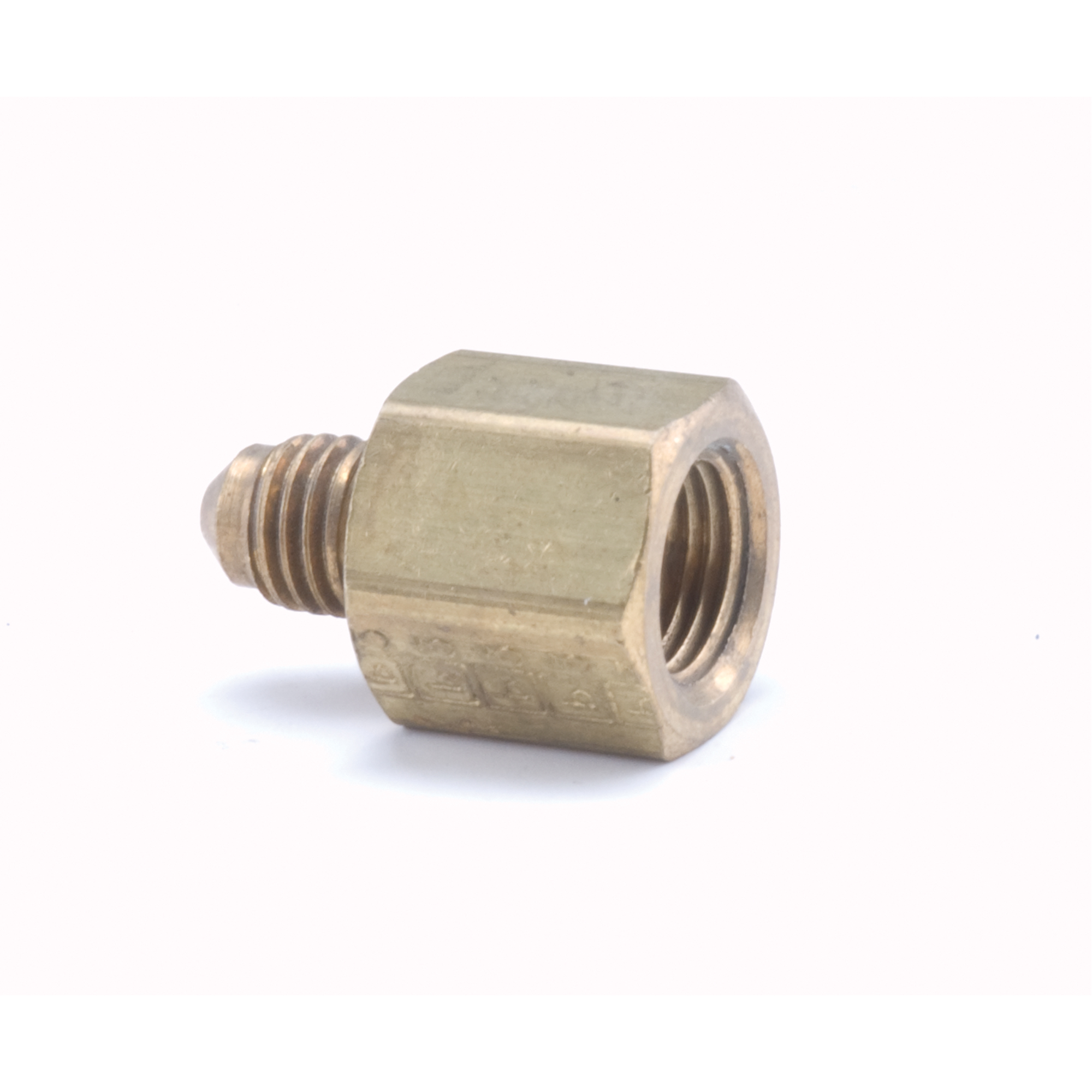 RACCORDS CONIQUES-TUBE ÉVASÉ À TUYAU FEMELLE, 1/2" x 1/2"