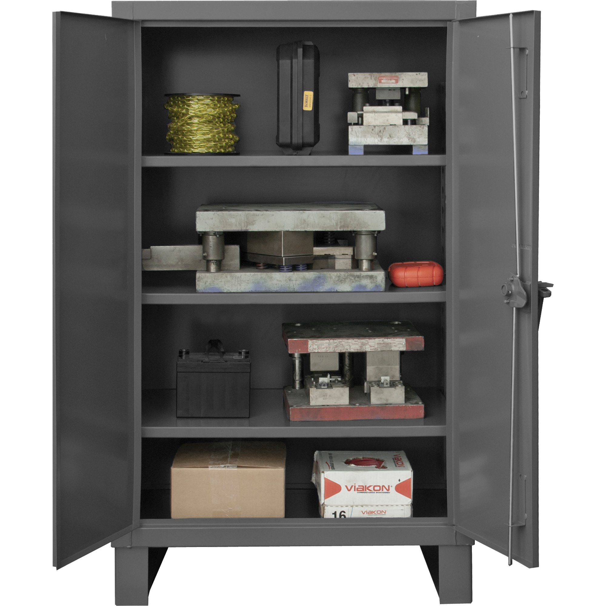 Armoire très robuste, Acier, 3 Tablettes, 66" h x 60" la x 24" P, Gris