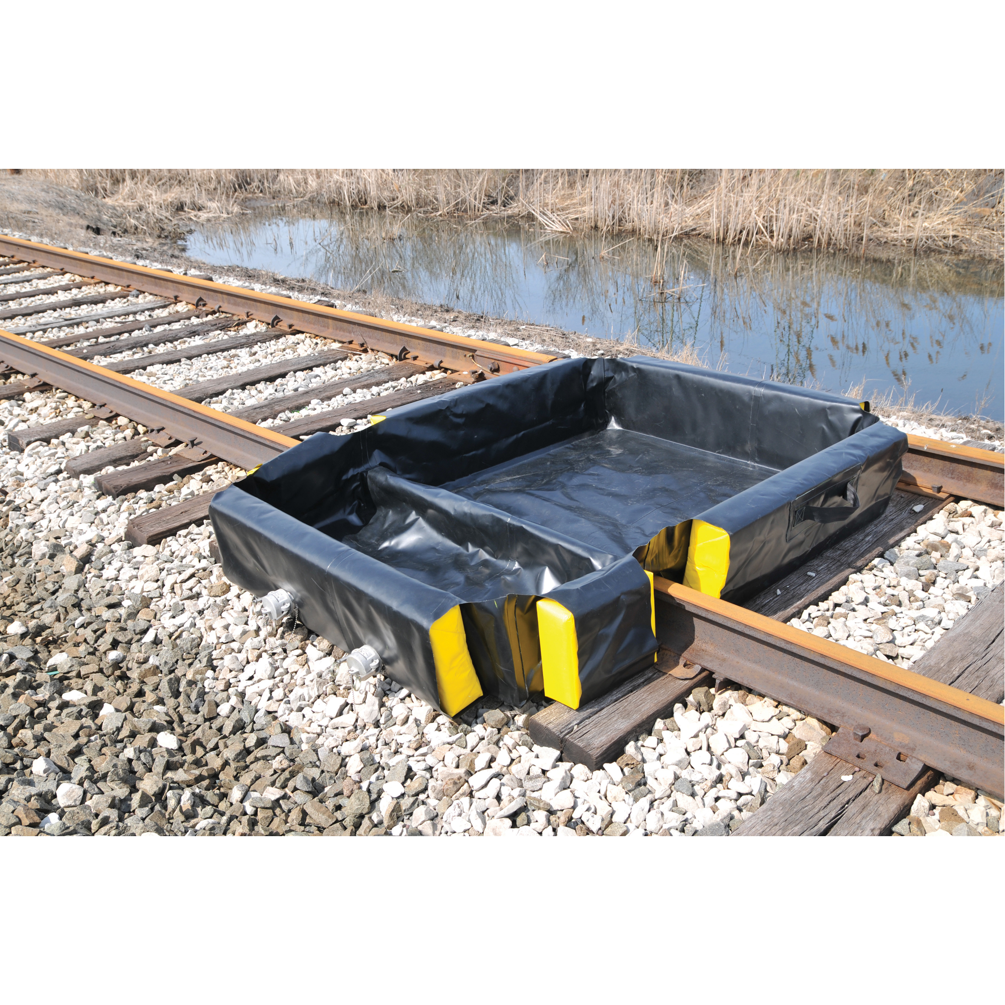 Stinger RailbermMC, Capacité 120 gal. US, 6' la x 4' lo x 12" h, Paroi en mousse