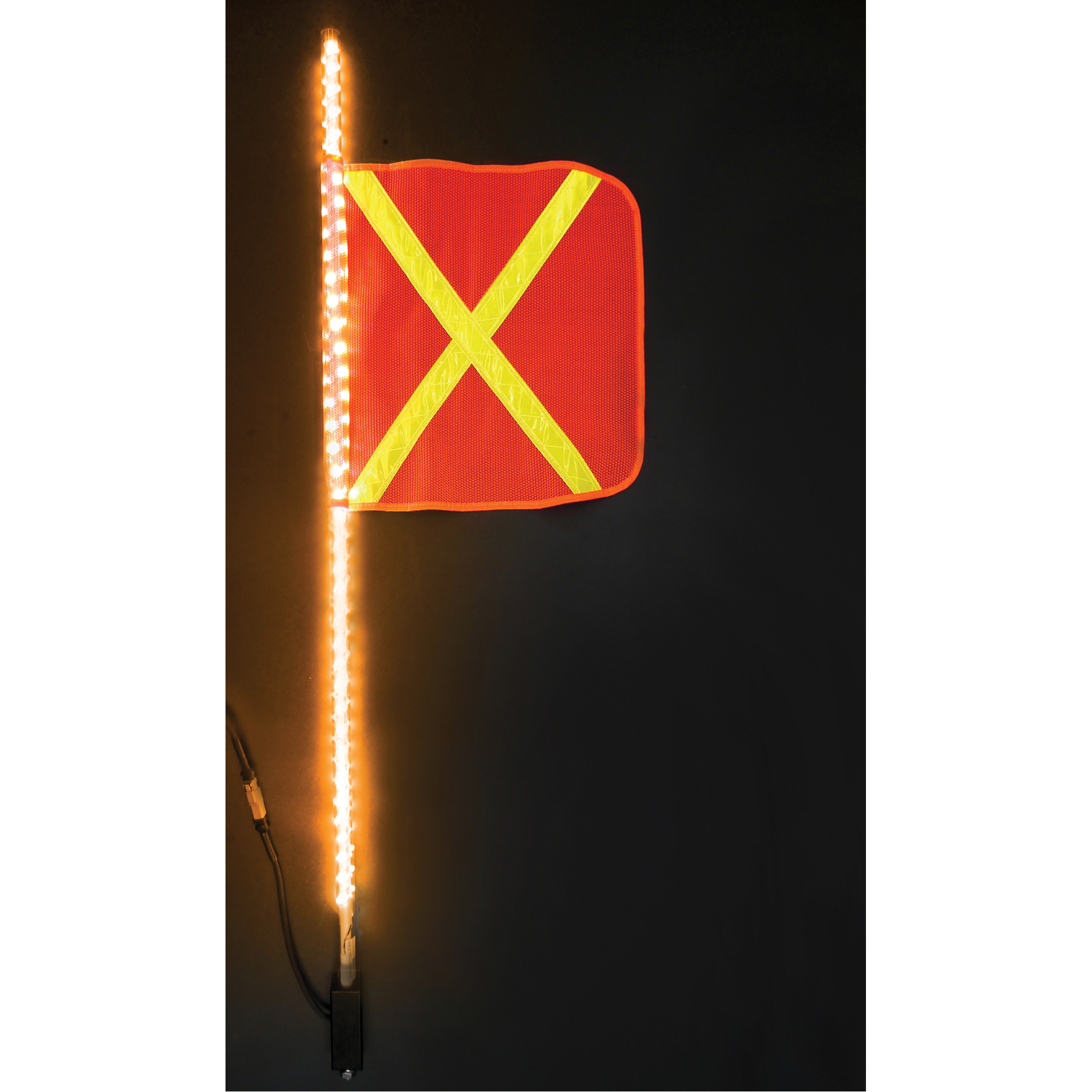 Fanions DEL robustes Safety WhipMD, Fixation Attelage, Hauteur 4, Orange avec X réfléchissant
