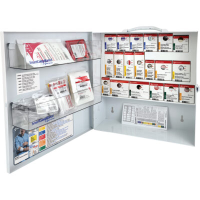 Armoire pour premiers soins SmartComplianceMD, Répond à la norme CSA Z1220-17 type 2 environnements à faible risque, Petit (2-25 travailleurs)