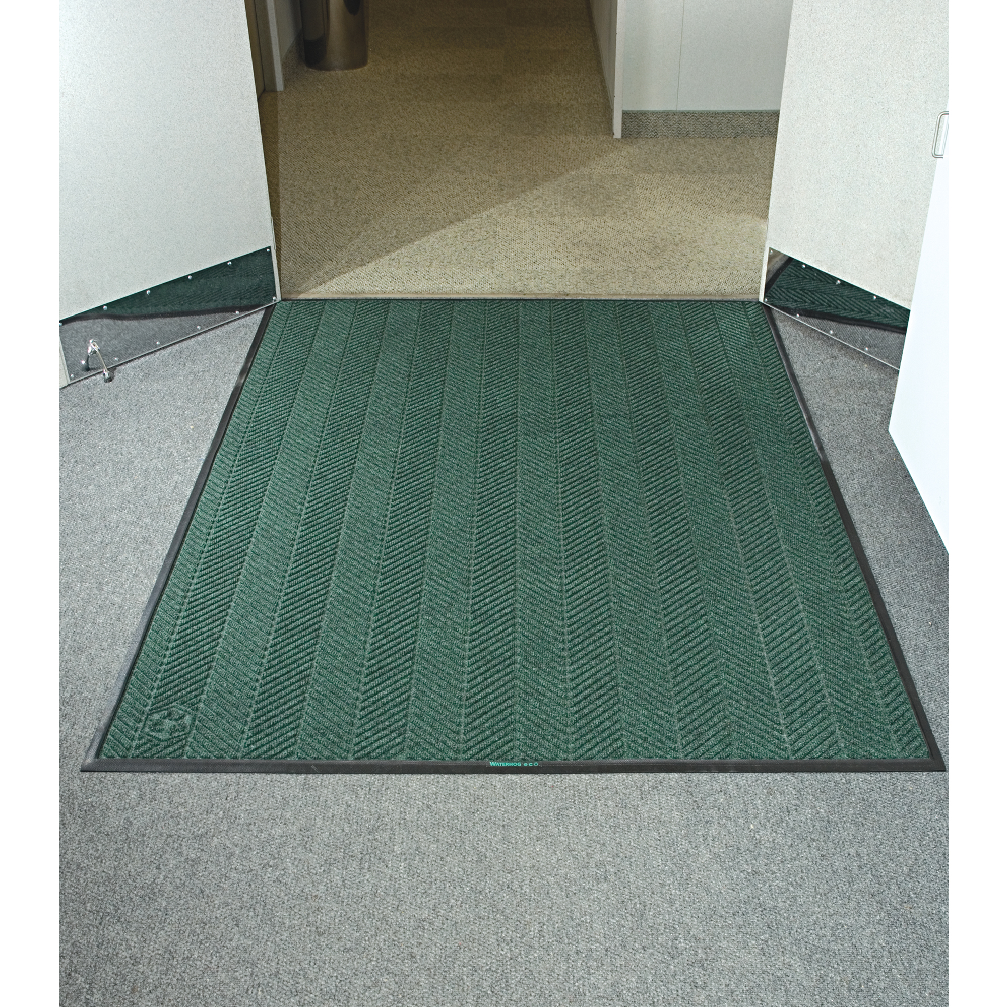 Tapis WaterhogMD Eco Elite, Essuie-pieds/grattoir, 3' x 20' x 3/8", Pin du sud