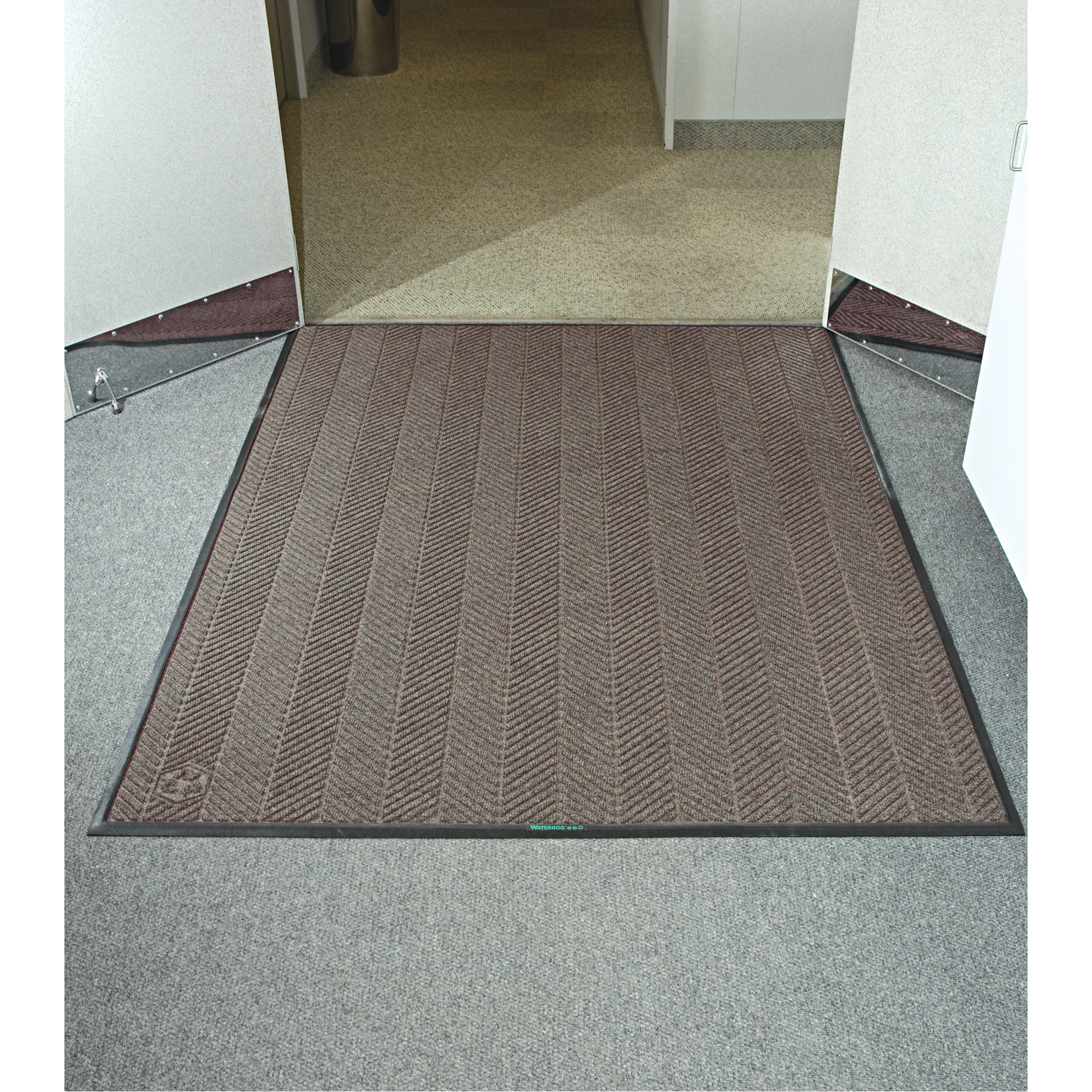 Tapis WaterhogMD Eco Elite, Essuie-pieds/grattoir, 3' x 8' x 3/8", Brun châtaignier