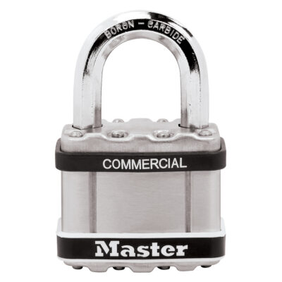 Cadenas commercial Magnum, Clés différentes, Acier laminé, Largeur de 2"