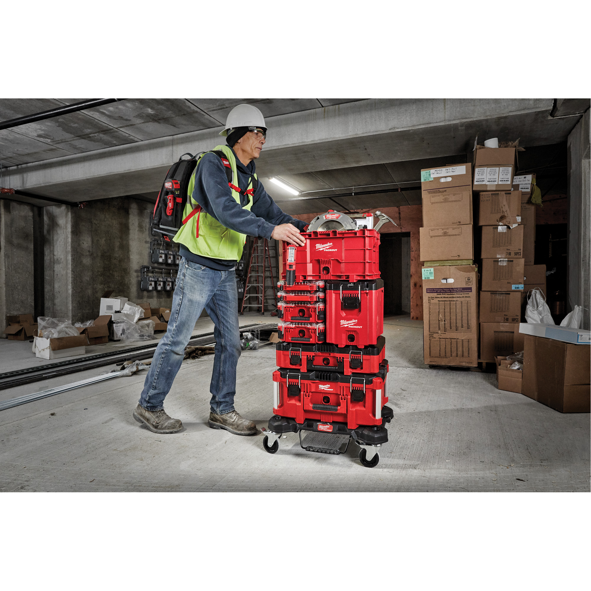 Coffre à outils compact PackoutMC, 10" x 16-1/5" x 13", Noir/Rouge – Image 5