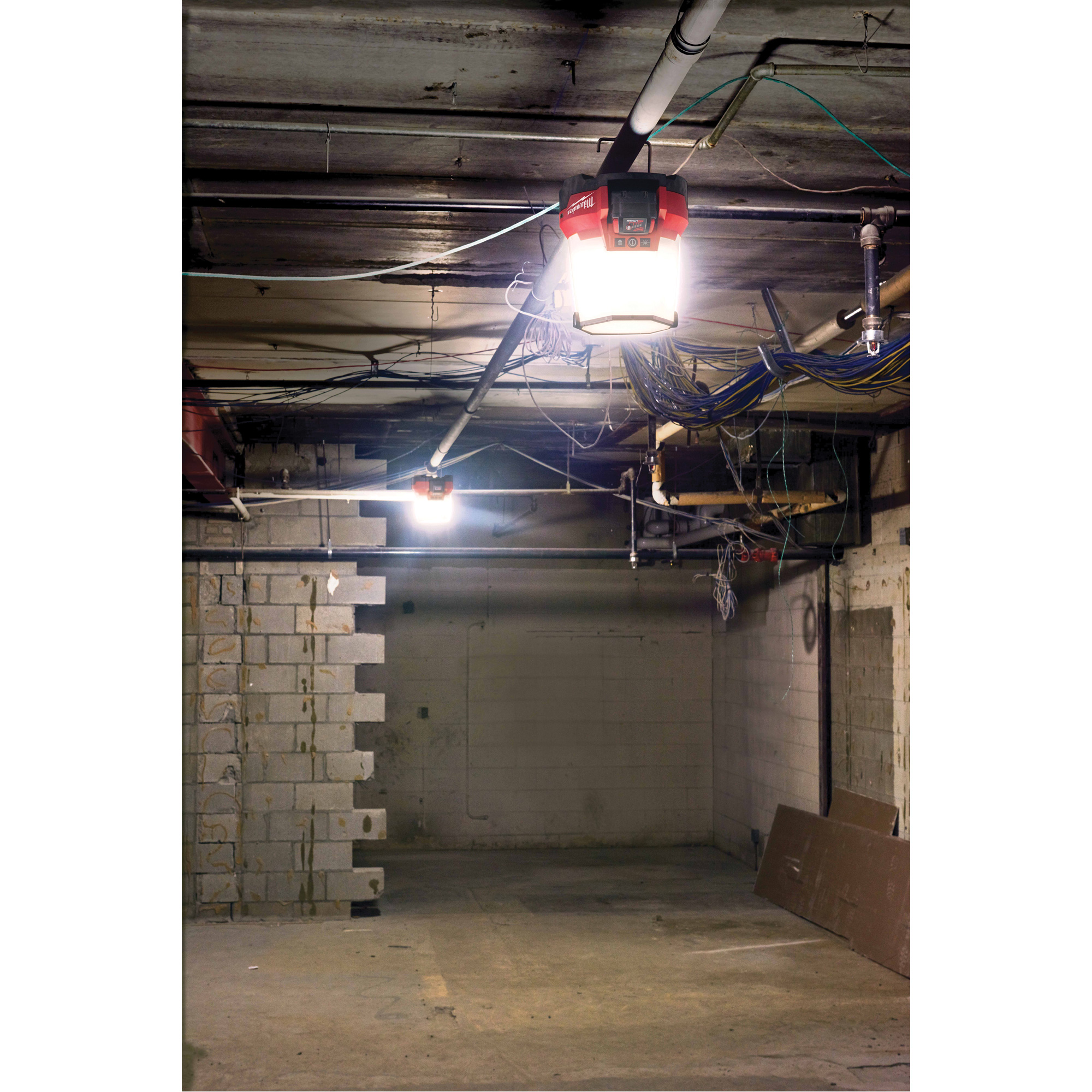 Lampe de chantier compacte M18MC RADIUSMC avec ONE-KEYMC, DEL, 4400 lumens – Image 3