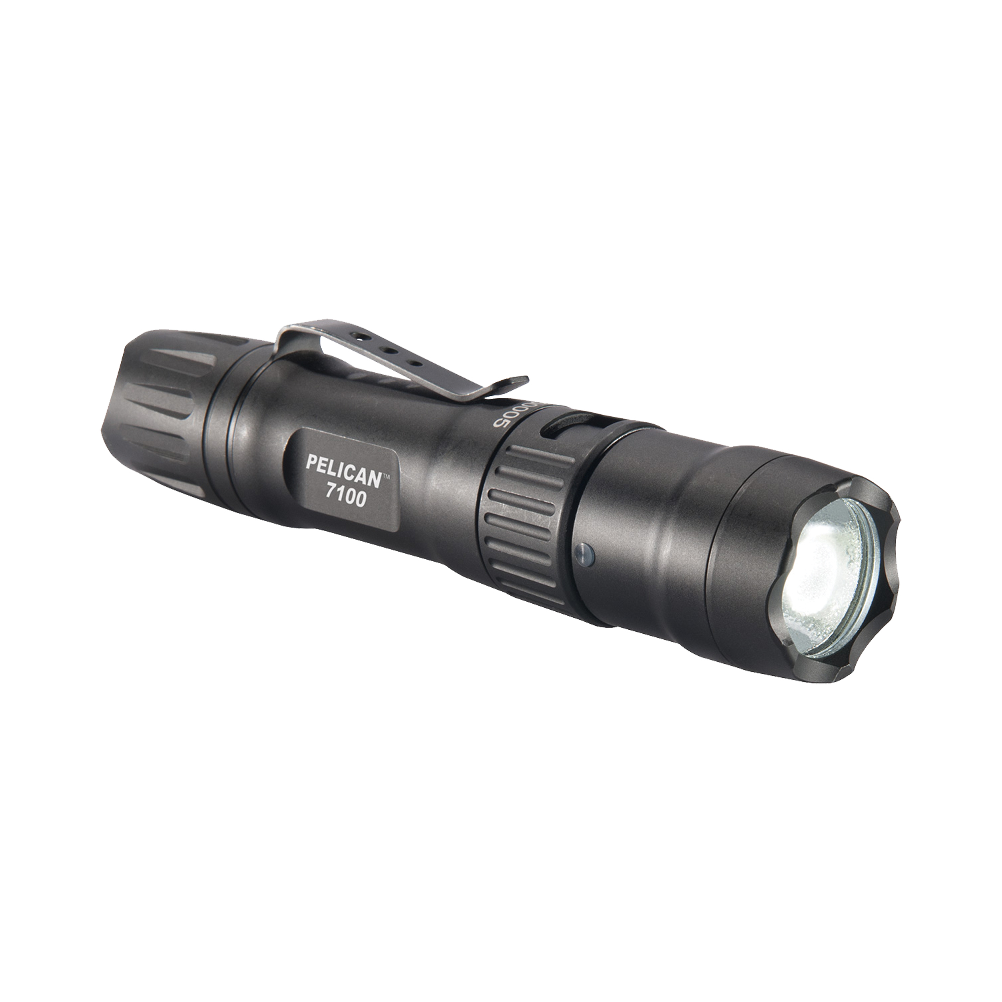 Lampe de poche tactique 7100, DEL, 695 lumens, Piles AA