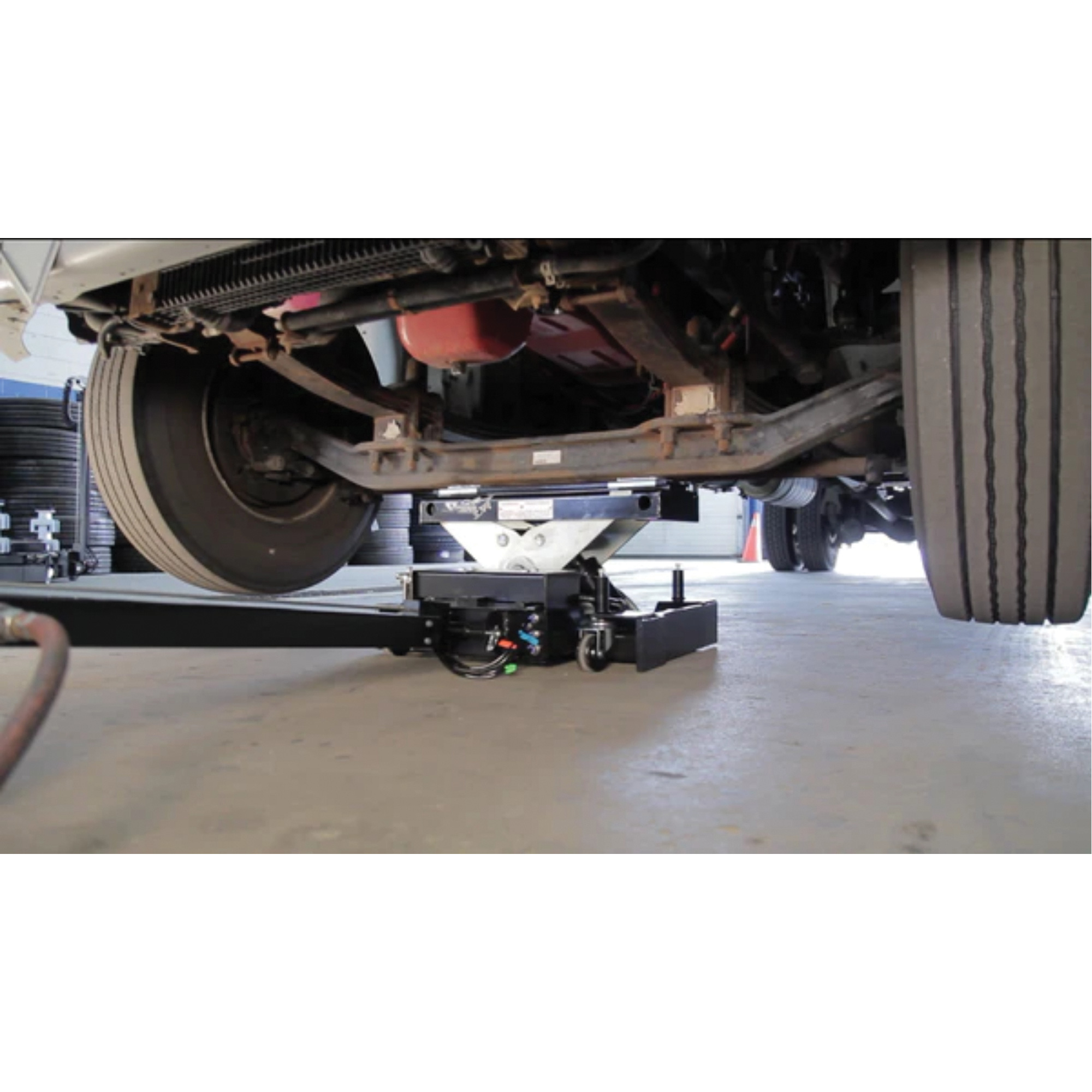 Cric de service de plancher, 12 tonne(s) Capacité, 7-1/2" Abaissée, 15-3/4" Élevée, Air comprimé/hydraulique – Image 5