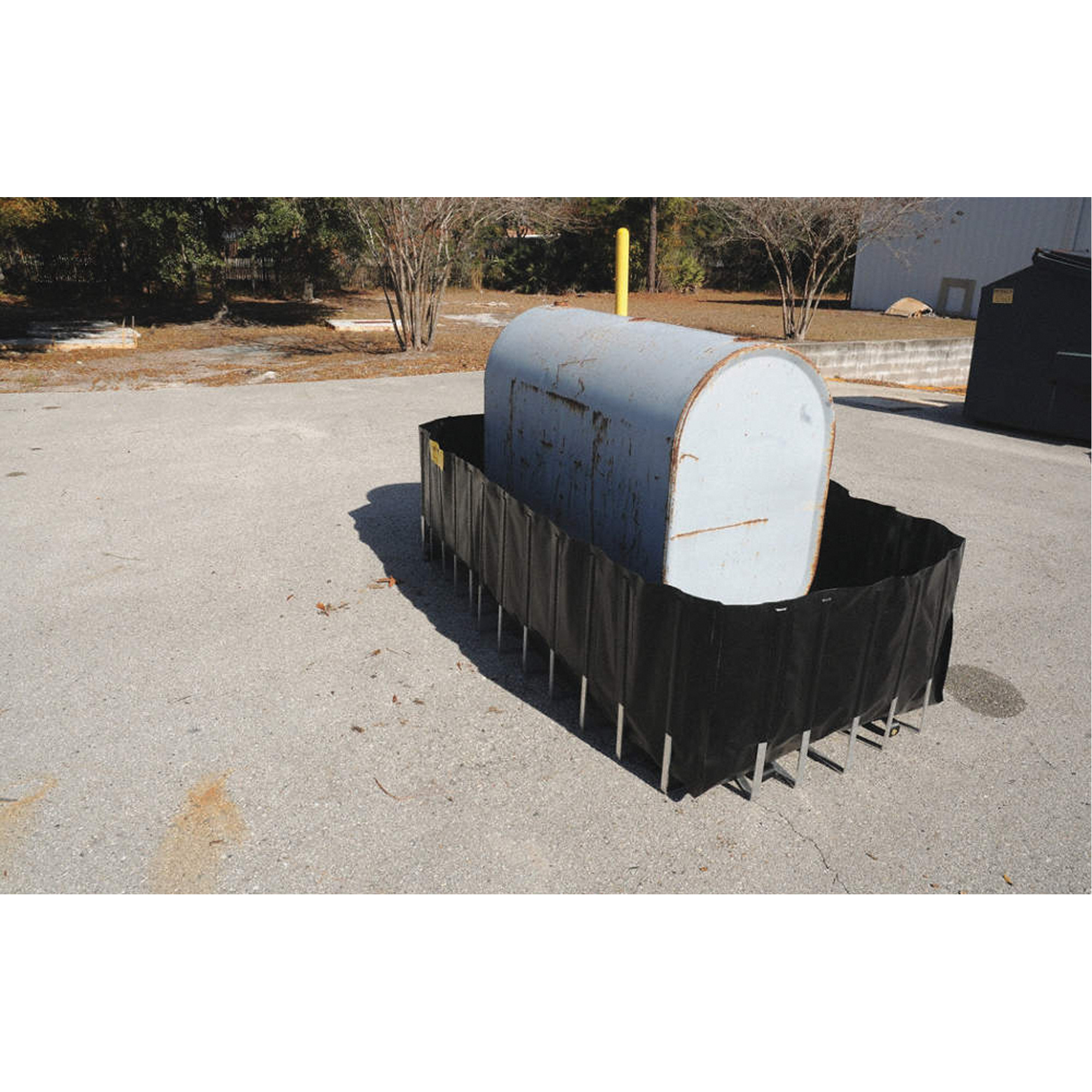 Conteneur de confinement flexible sans drain Ultra-275 Containment SumpMD, 102" lo x 48" la, 400 gal. US Capacité