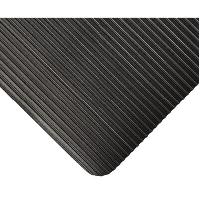 Tapis KleenSweep No 391, Couloir, 2' x 105' x 1/8", Noir