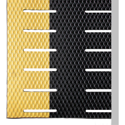Tapis Kushion Walk No 475, À fentes, 2' x 60' x 3/8", Noir/Jaune, PVC