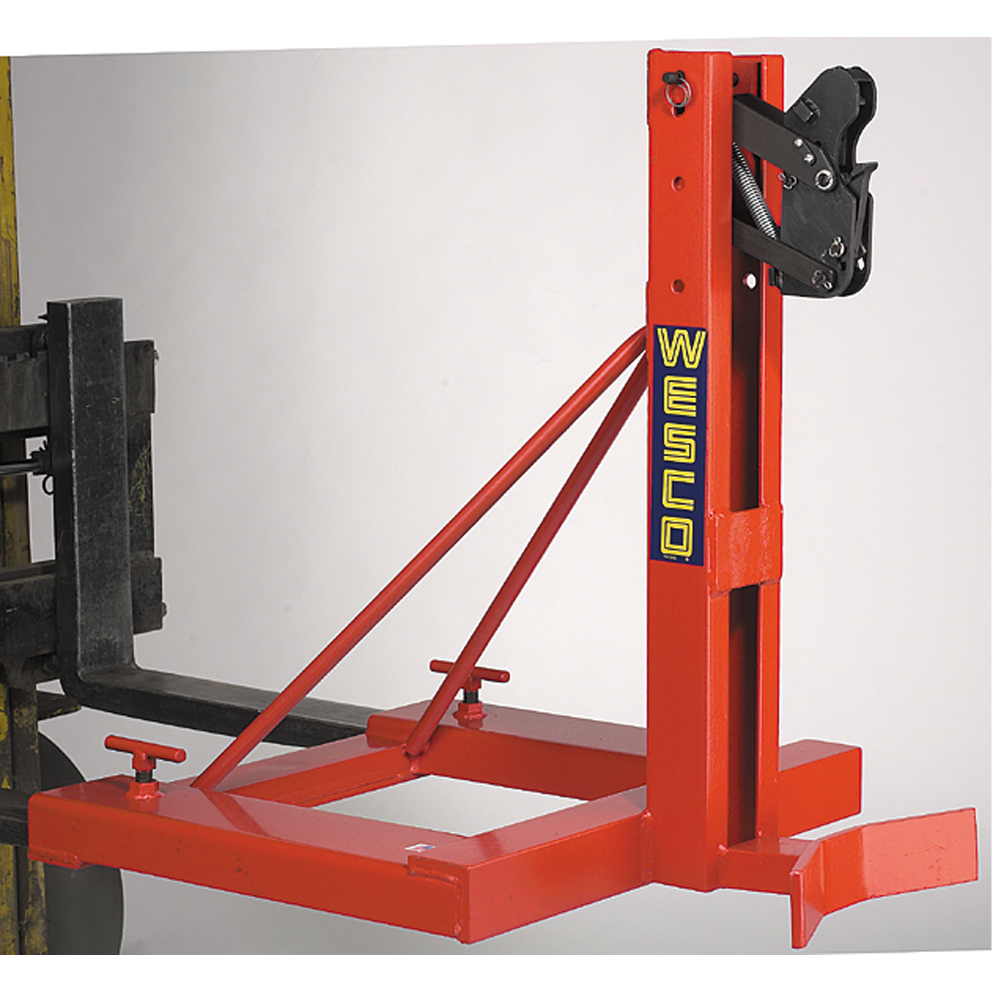 Manipulateurs de baril Gator GripMC pour chariot élévateur, Pour 30 gal. US (25 gal. imp.) / 50 gal. US (41.6 gal. imp.) / 80 gal. US (66.6 gal. imp.)